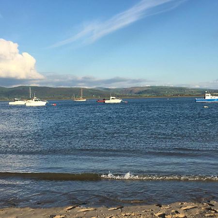 Beautiful Aberdovey Seafront Apartment 2 Aberdyfi Exteriör bild