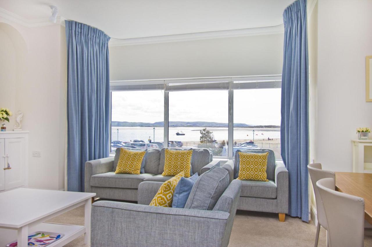 Beautiful Aberdovey Seafront Apartment 2 Aberdyfi Exteriör bild