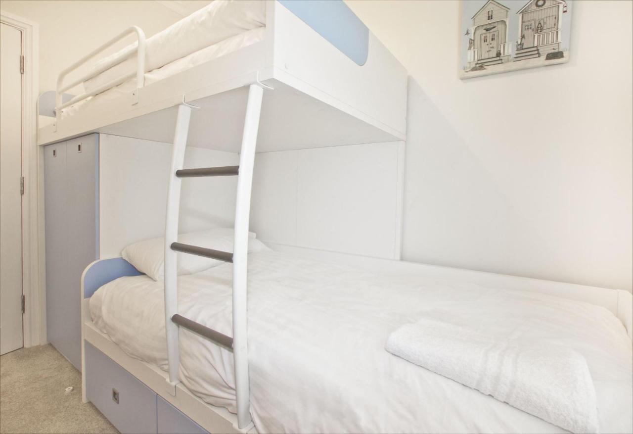 Beautiful Aberdovey Seafront Apartment 2 Aberdyfi Exteriör bild